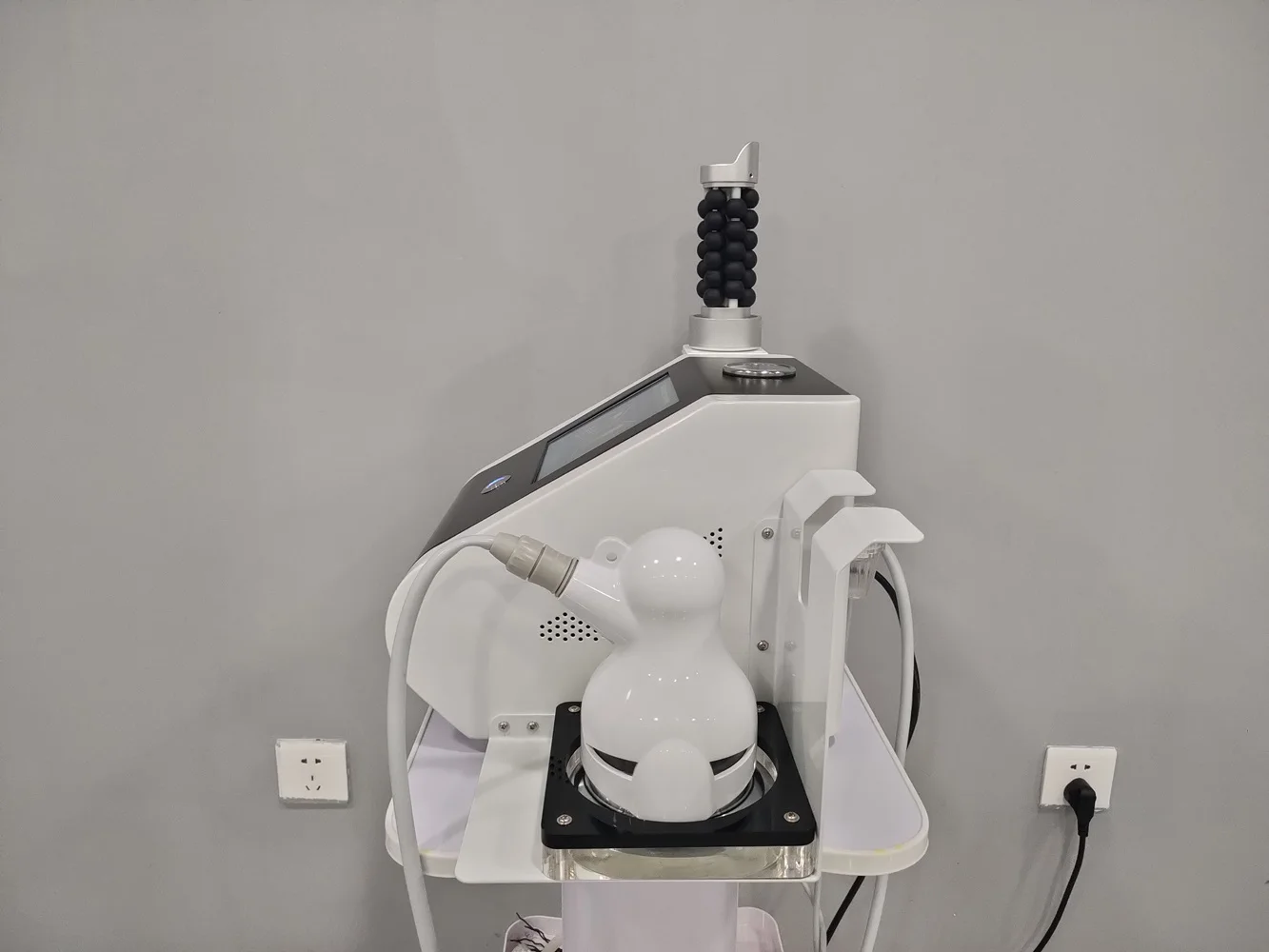 Inner Ball Lymphatic Drainage Body Slimming Massage Machine 2 in 1 360 Degrees Rotation Vacuum Roller Cellulite Removal Machine