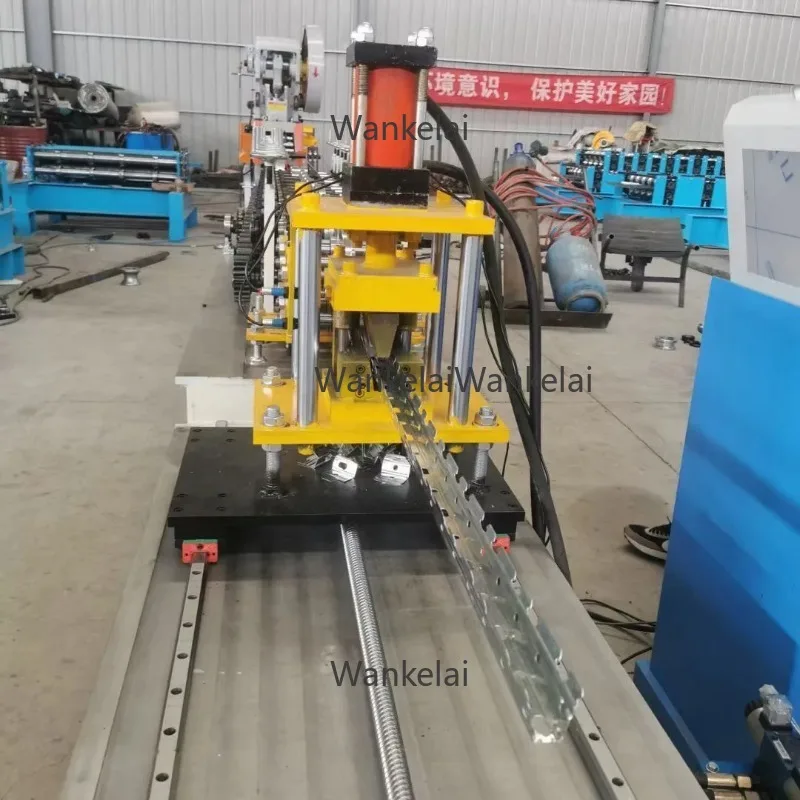 CU & CZ Purlin Roll Forming Machines Easy Operation with PLC Gear Motor for Construction Building Materials New Condition