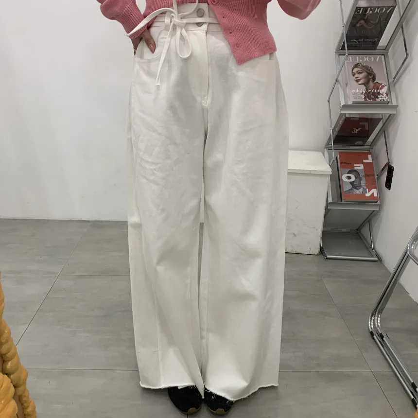 

Джинсы с высокой талией, широкими штанинами и складками, с поясом, повседневные, прямого кроя, синие, хлопковые, без стрейча, комфортные, на все сезоны