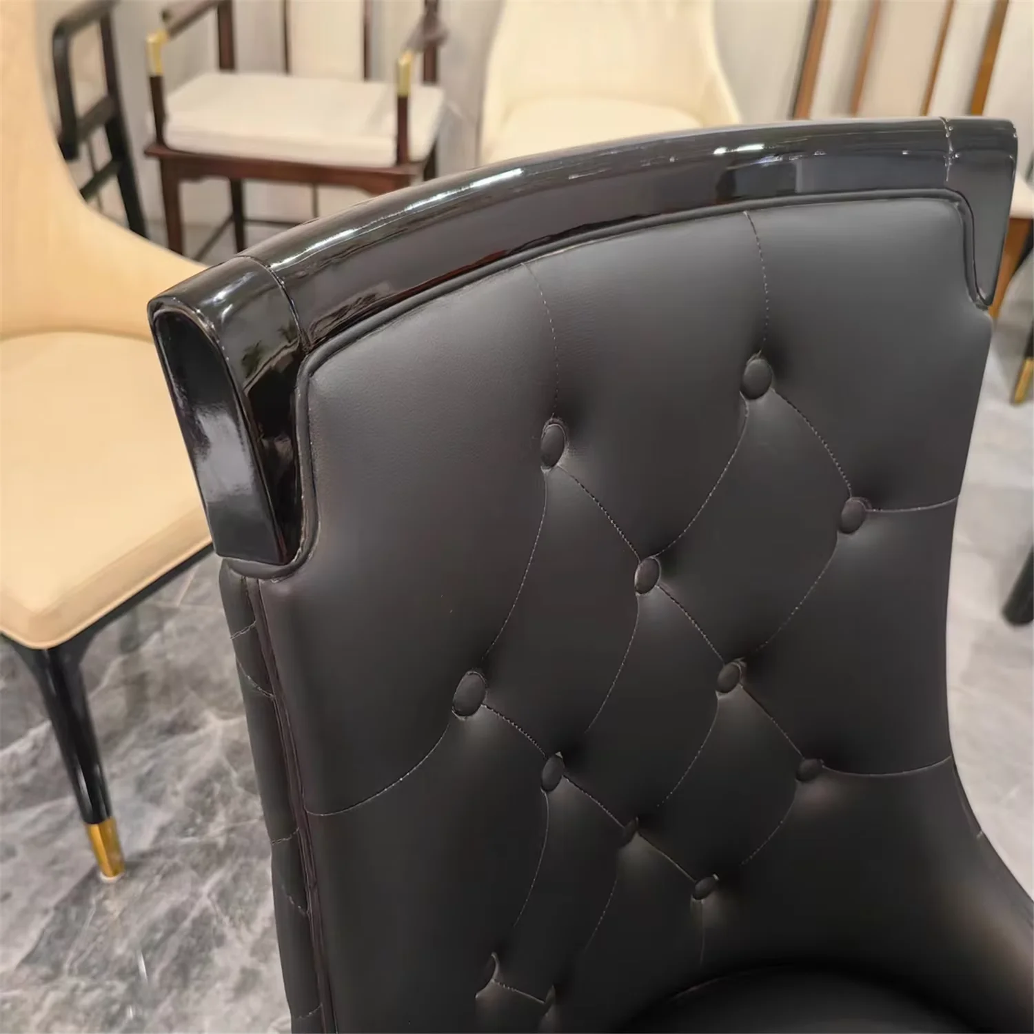 #Luxury High Quality Modern Dining Chair with Solid Wood & Metal Unique Design for Home Hotel Restaurant & Villa