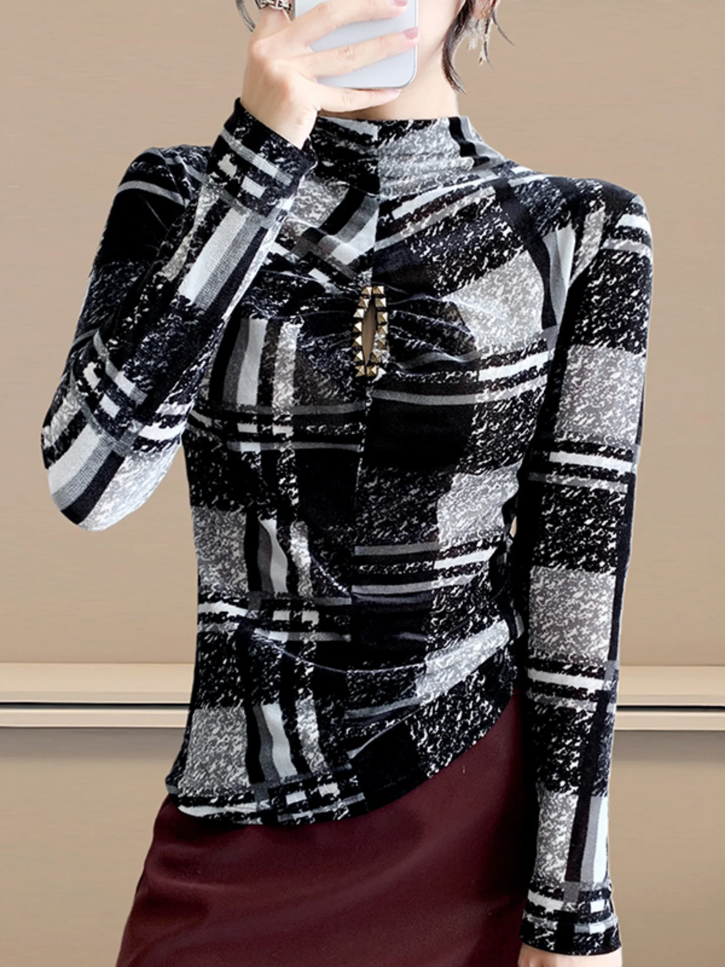 Col haut dentelle Svel évider perlé moi Base irt femmes coupe ajustée longue Sve T-shirt Faionable petit irt