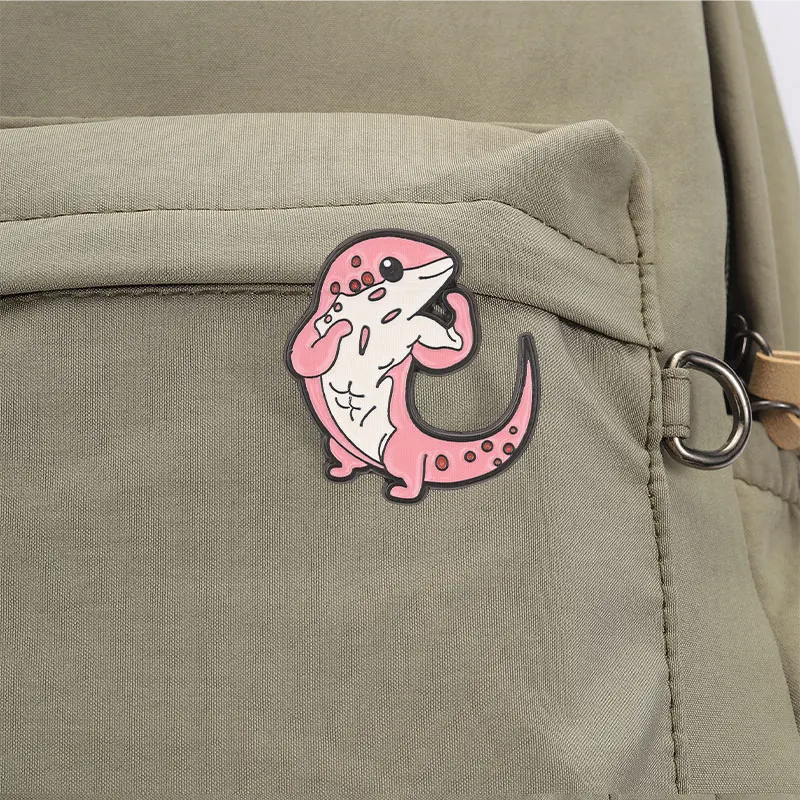 Gym Animals Emaille-Pins: Cartoon Muskel-Eidechse, Mops, Pferd Broschen – Fitness-Meme-Schmuck als Geschenk für Freunde – Detail 6