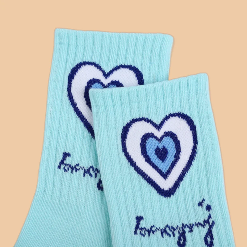 Calcetines de tubo medio para mujer, medias deportivas de estilo universitario, con letras Love, color azul, para las cuatro estaciones, 5/10 pares