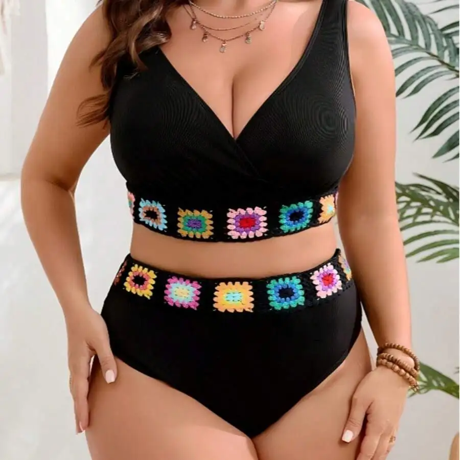 

Plus Size V Neck Halter Bikini Set With Crochet Floral Waistband High Waisted Bottom