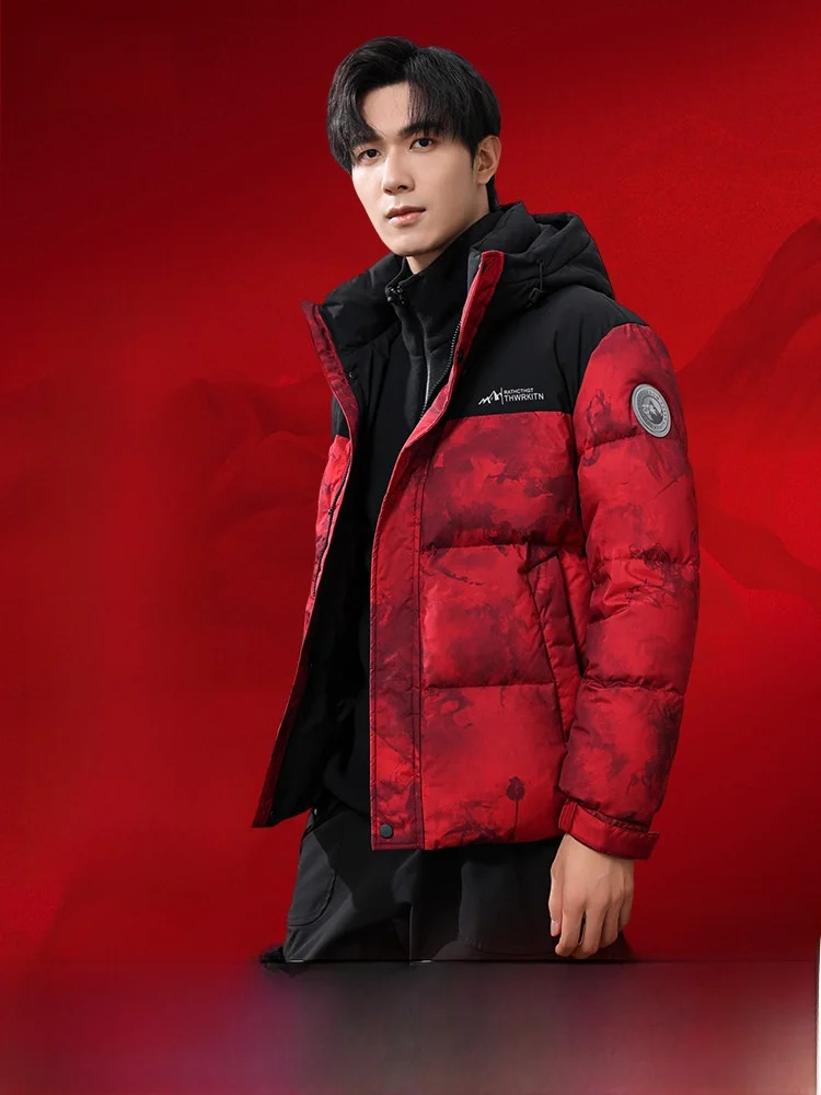 

Snow Flying 2026 Summer New Men's Short Red down Jacket Thickened Bread Style Fashionable Duck down Coat for Outdoor Sports