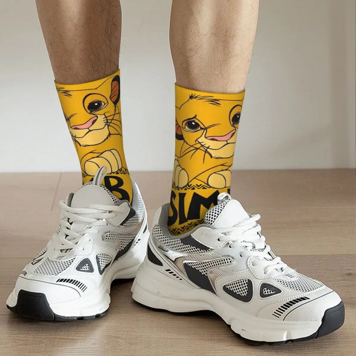 Crazy compression Cute Simba Classic Sock for Men Harajuku Disney｠The Lion King｠Film Seamless Pattern Crew Sock Casual