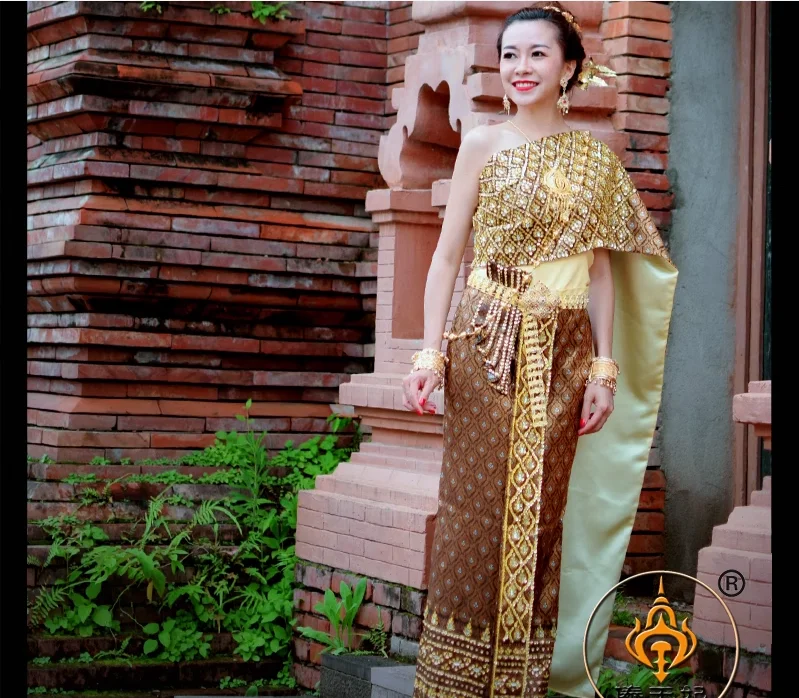 

Thai Wedding Costumes Studio Wedding Photography Makeup Dance Carnival Party Costumes