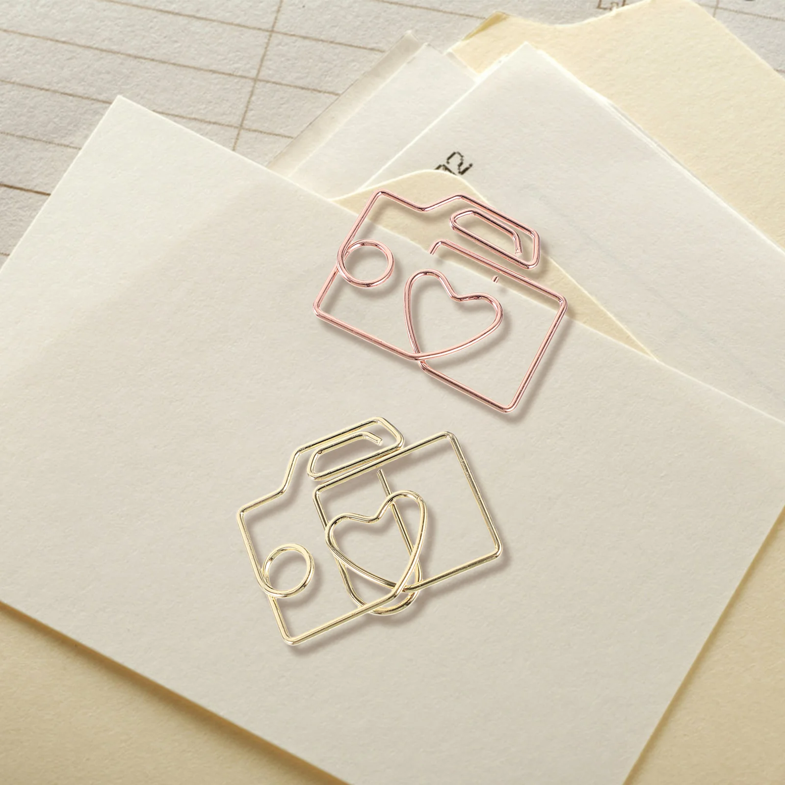 20 Pcs Unique Metal Mini Paper Clip Office Clips Holder Iron Wire Electroplating Alloy Small Ornaments Multi-use