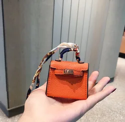 Mini colgante de cuero de platino para bolso, accesorios de llavero de coche para mujer, novedad