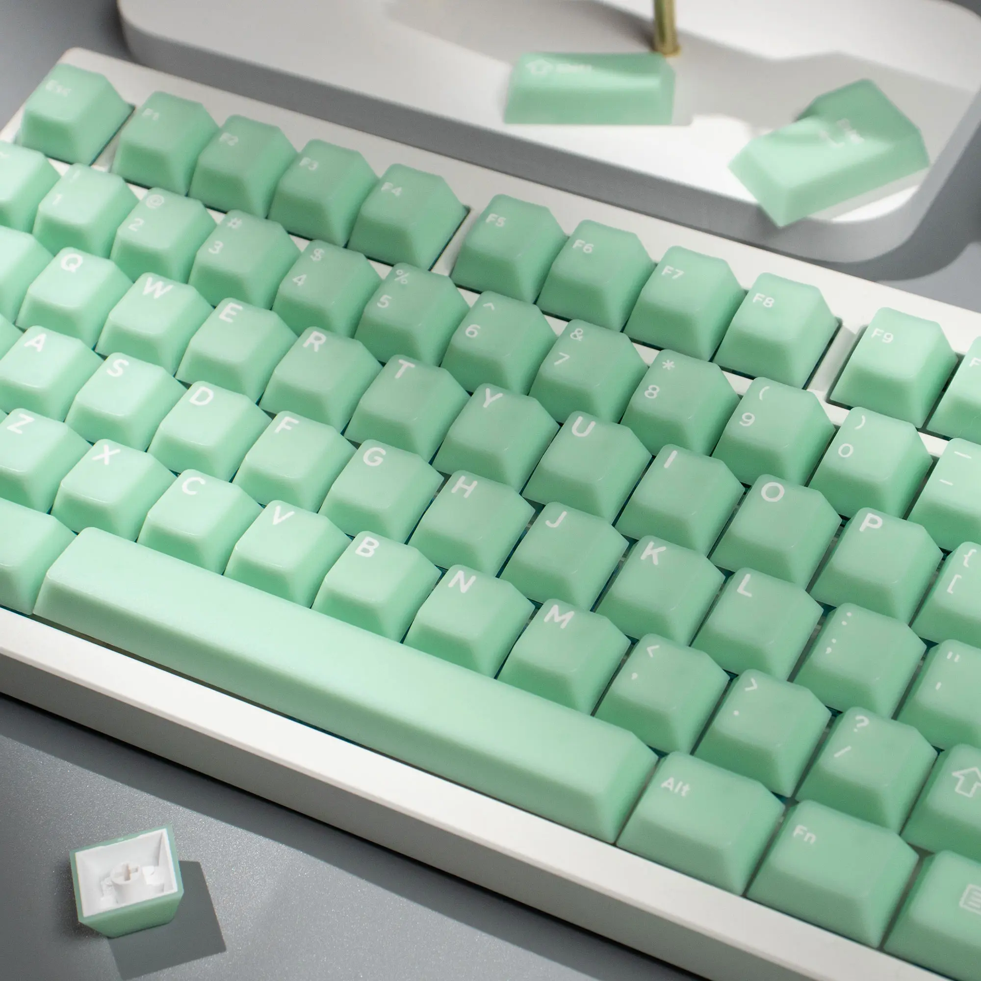 

Cyan Jade Double Shot Translucent Keycaps 162 Keys Cherry Profile Semi Transparent ABS Keycaps for MX Switches Gaming Keyboard