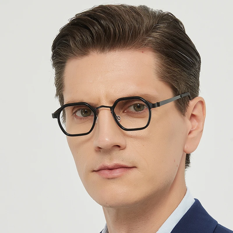

Denmark Brand Glasses 9624 Unique Niche Wide-angle Retro Hexagonal Round Frame Titanium Square Frame spectacle frame Men Women