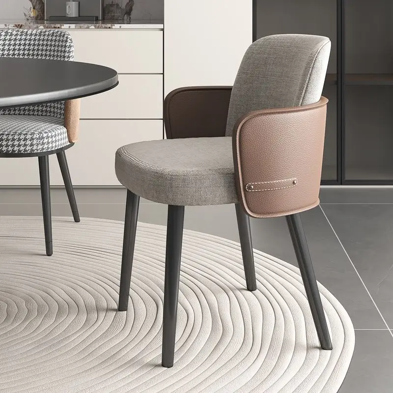 เก้าอี้พักผ่อนสไตล์อิตาเลียนกลางศตวรรษสุดหรู สำหรับห้องรับประทานอาหาร สำนักงาน และห้องนั่งเล่น เฟอร์นิเจอร์ห้องนั่งเล่น