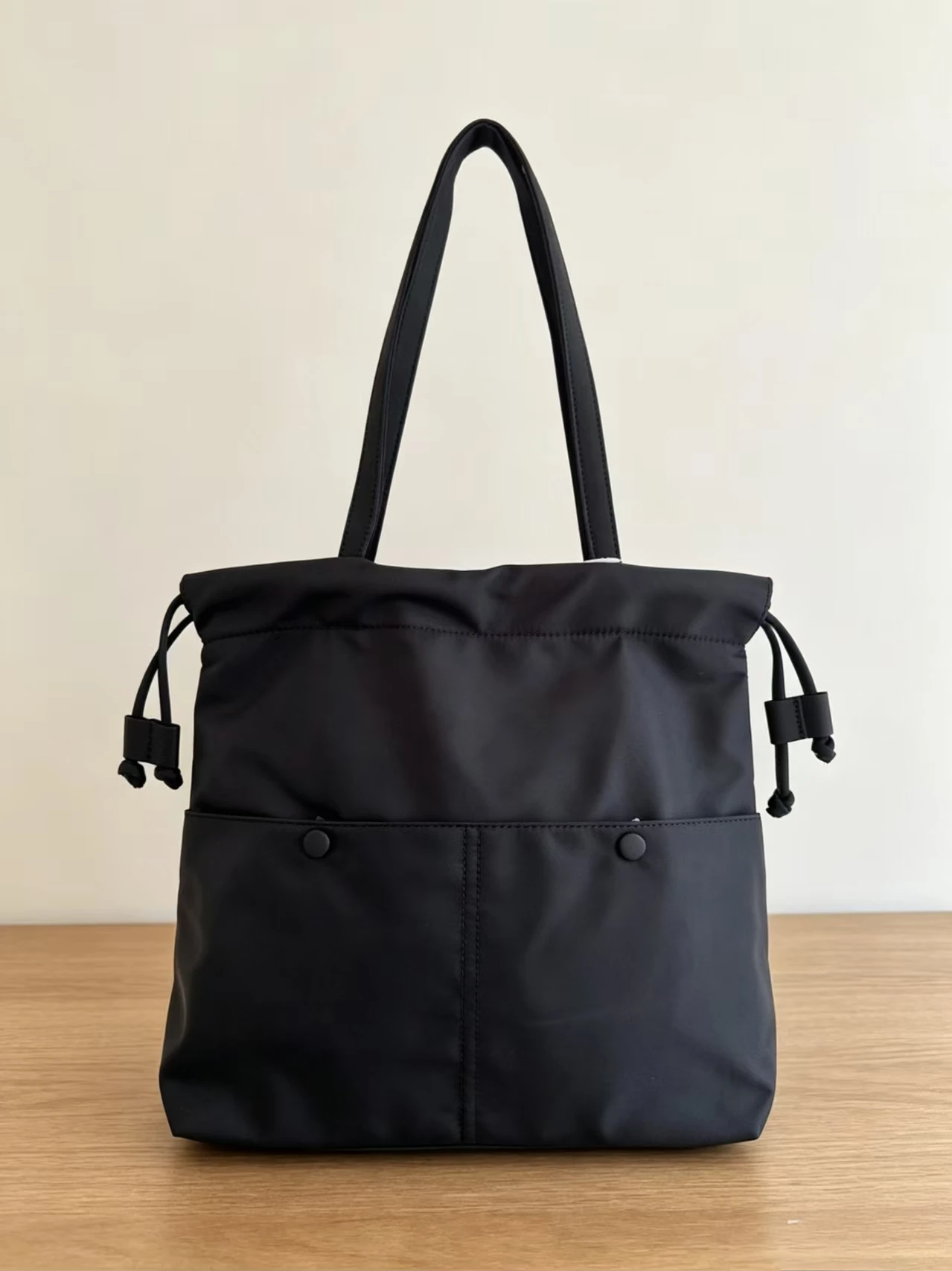 

Commutingbagsolidcolorsimplelargecapacitystudent commutingtoclasslightweight casualfashionshoulder crossbody tote bag summer