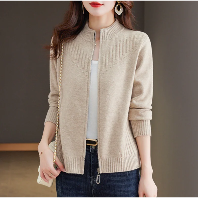 

Korean Style Autumn Winter New Slim Fit Temperament Outer Wear Long Sleeve Women Sweater Coat Mock Neck Zip Knit Cardigan