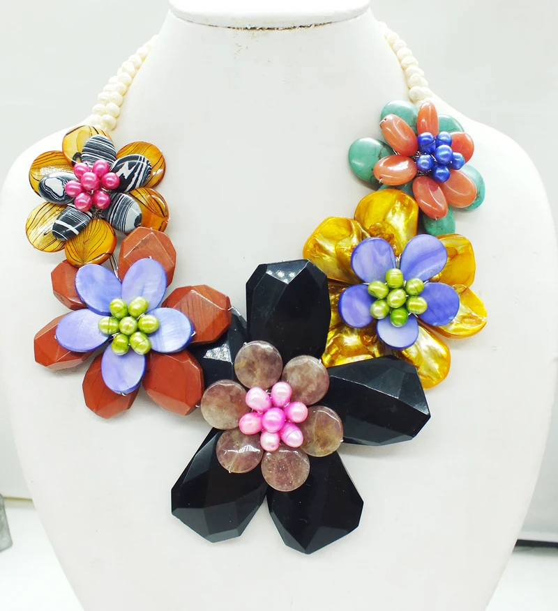 It's beautiful ! Natural Brazil, Indian semi-precious stone. handmade, made flower necklace  20