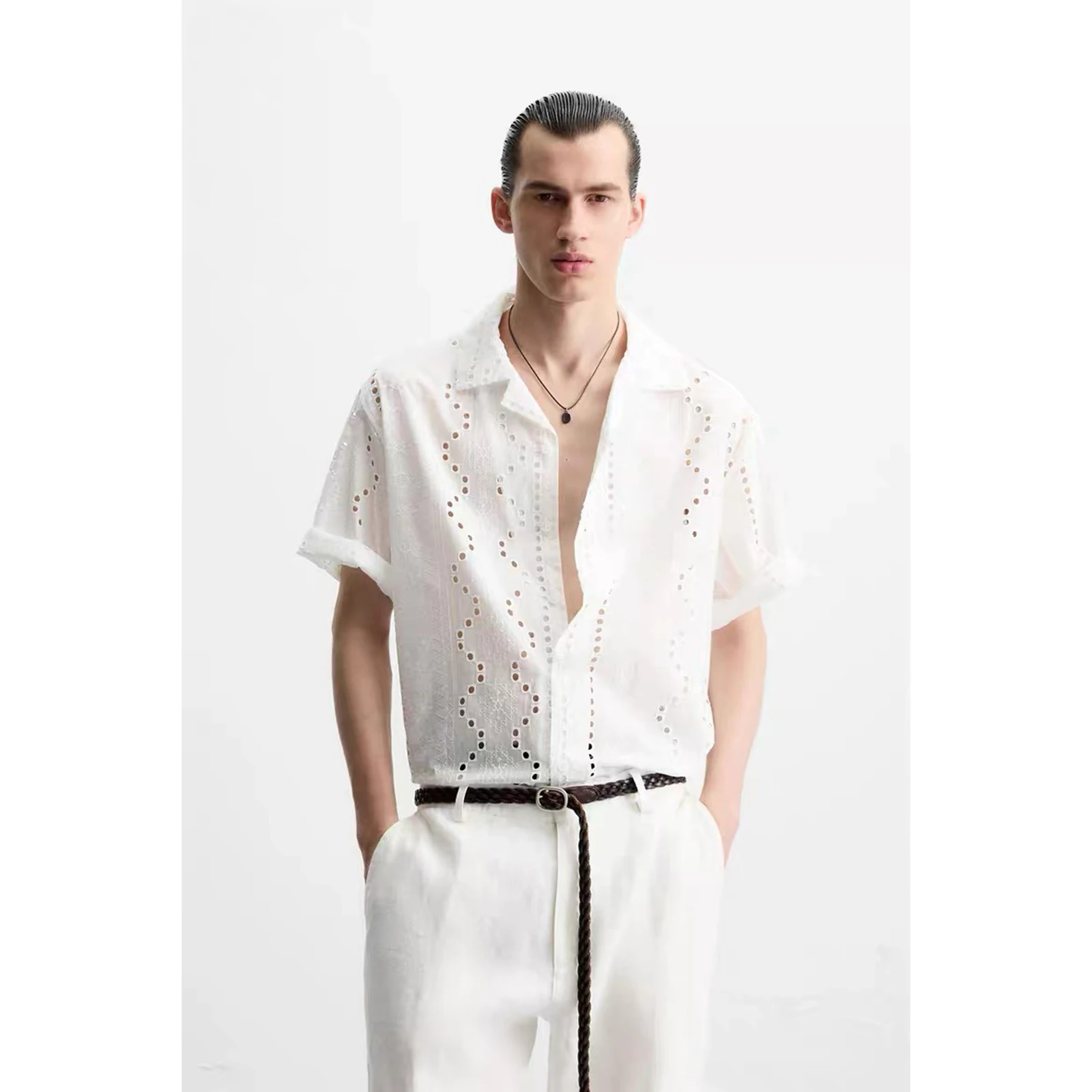 

New 2025 Men's Loose Fit Short Sleeve Shirt Summer New Arrival White Embroidered Cutout Design Thin Cotton Casual Fashion