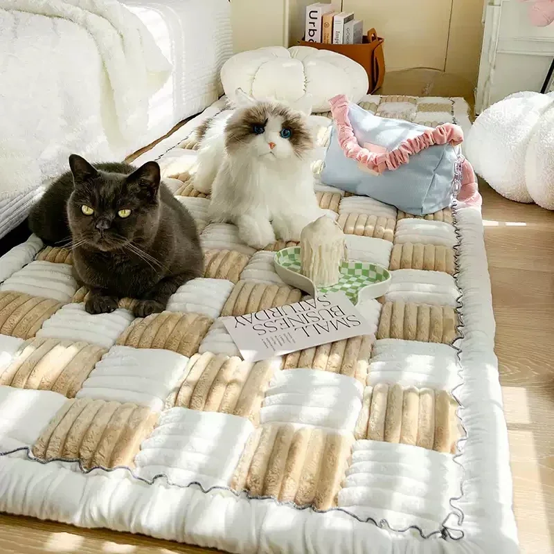 2024 NEW Plaid Pet Bed, Soft and Comfortable Pet Mat, Cozy Sleeping Blanket, Pet Supplies for Dogs and Cats, Cat Bed