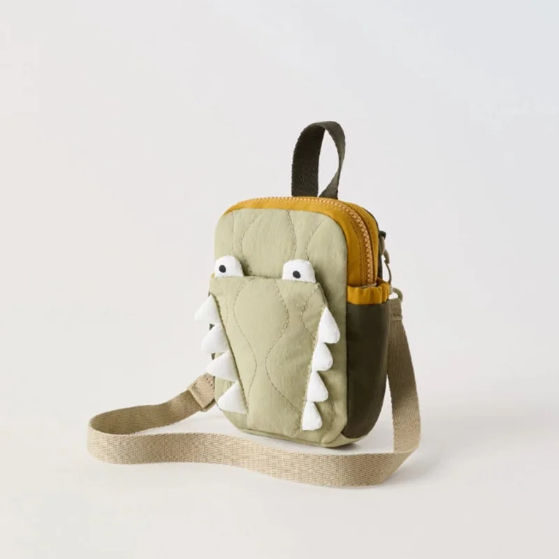 New spring lightweight crocodile cute light green crossbody bag for children and women women\'s shoulder mobile phone bag