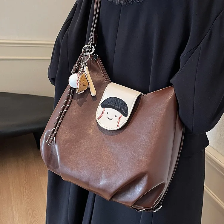 

2025 New Women's Retro Multifunctional Crossbody Bag - Large Capacity, Ideal for Commute & Travel