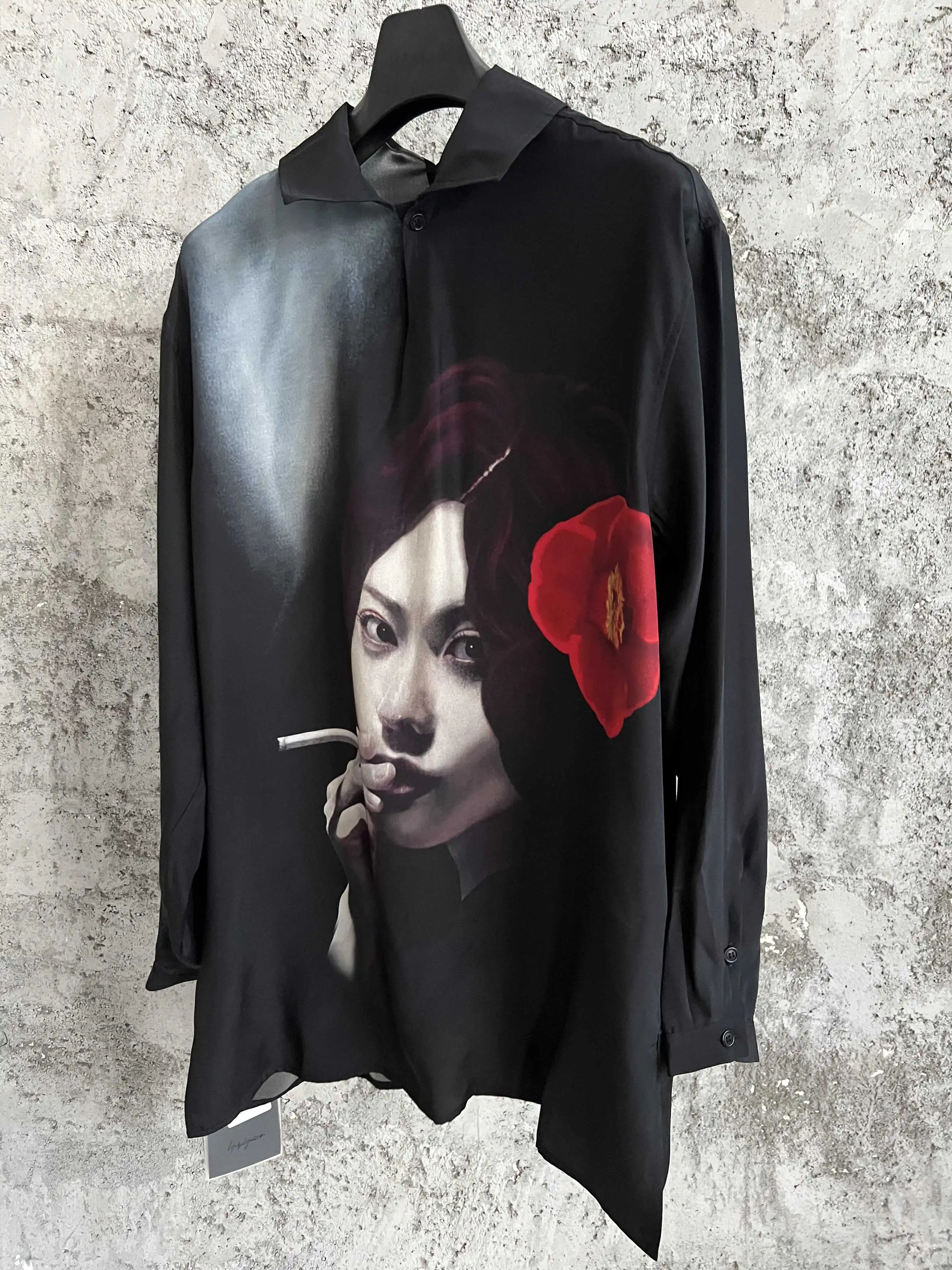 

Uchida Sakura Japanese kimono Smoking silk shirt