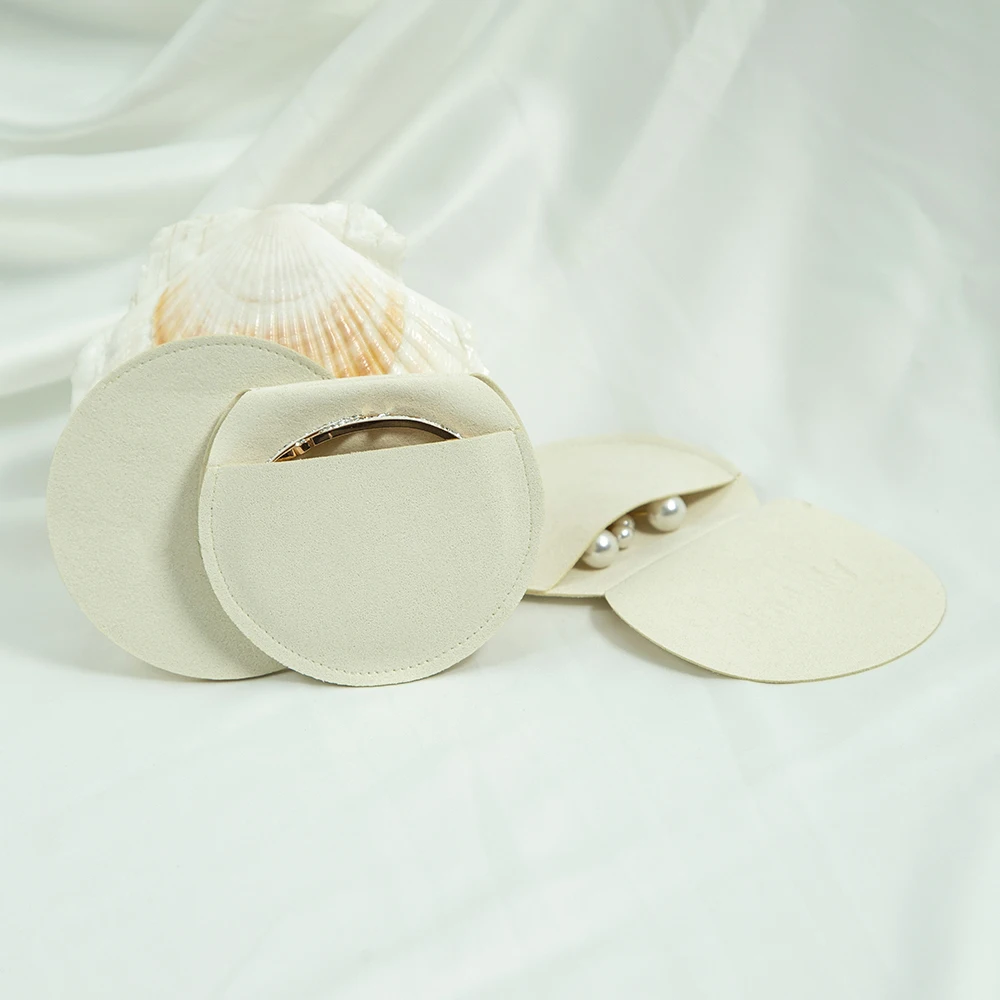 5 Stück 7 x 7 cm extrem einfache, runde Mikrofaser-Schmuckbeutel für Jubiläumsgeschenke, Diamantringe, Perlenohrringe, Anhänger – Detail 9