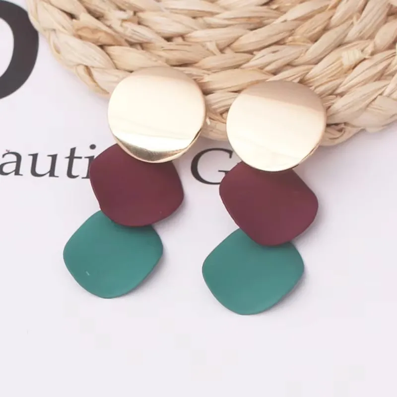 Green Crystal Women\'s Dangle Earrings Metal Material Square Pendants C-shaped Hollow Bowknot Hanging Earrings for Female 2025