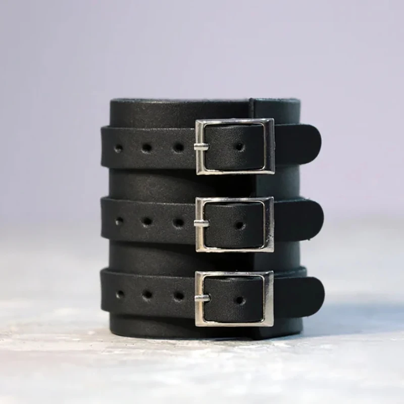 1PC Men's Fashion Versatile Bracelet Vintage Wide Strap Punk Style Multilayer Leather Wristband Simple Accessories Jewelry