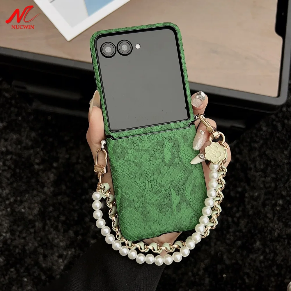 Sexy Schlangenmuster PU-Lederhülle für Samsung Galaxy Z Flip 7 6 5 4 Niedliche Perlenarmband-Schutzhülle für Samsung ZFlip7 Flip6