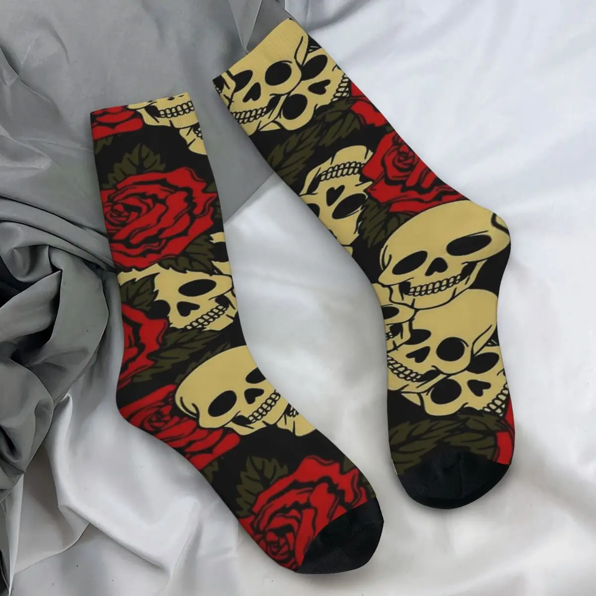 Men Socks Skulls In Bloom Roses Retro Stockings Winter Funny Soft Breathable Socks Design Climbing Anti-Slip Socks