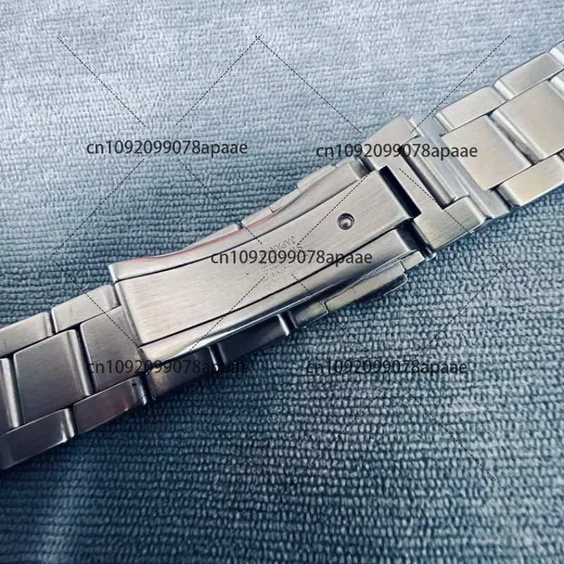 Customized Quartz Sapphire Five-Sided Grinding Pointer Calendar Steel Band Round Copy SBGP009,