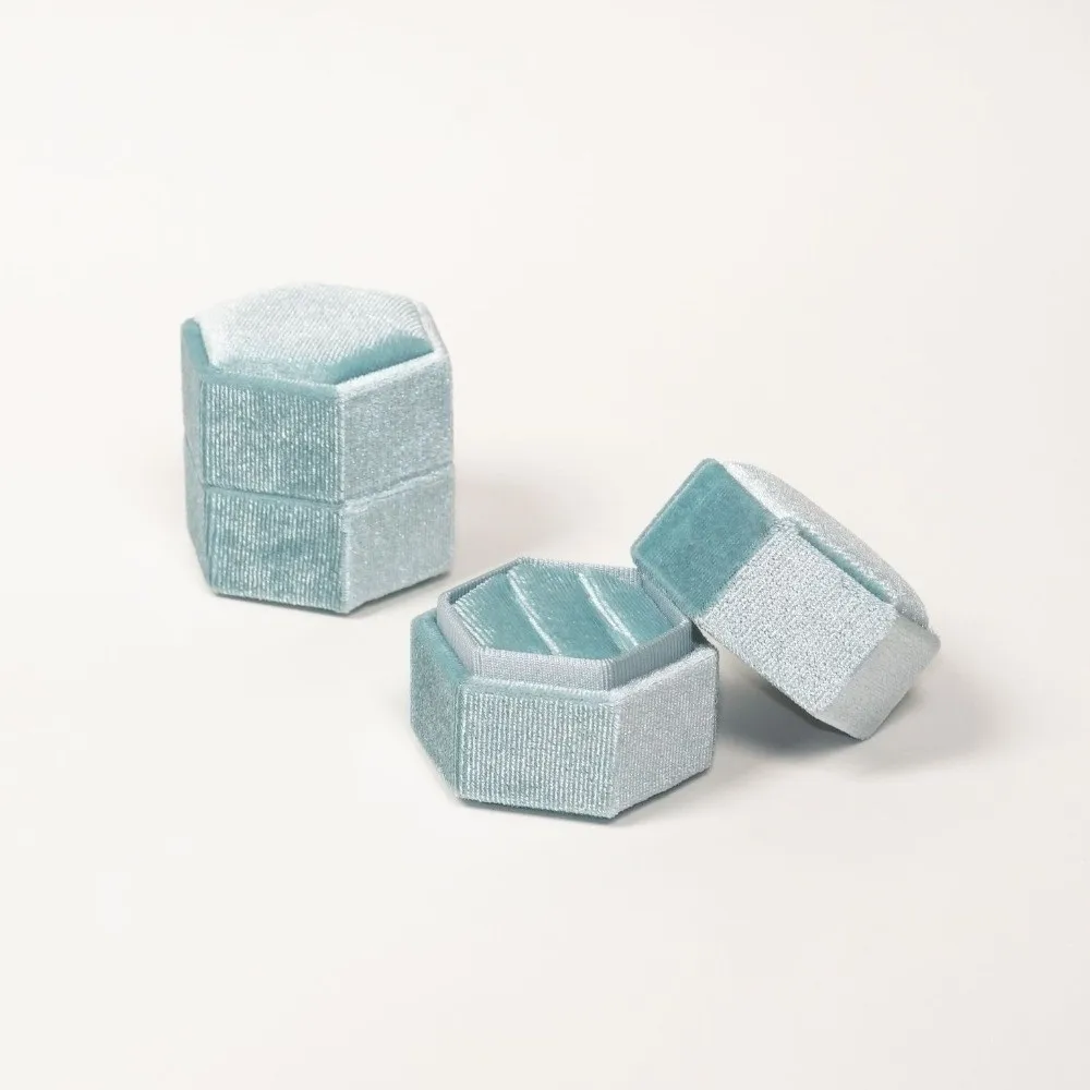 Praktische Samt-Schmuckschatulle im Hexagon-Design, elegante Schmuckvitrine mit doppeltem Fach, weiche, hochwertige Schmuckaufbewahrungsbox, Geschenk – Detail 4