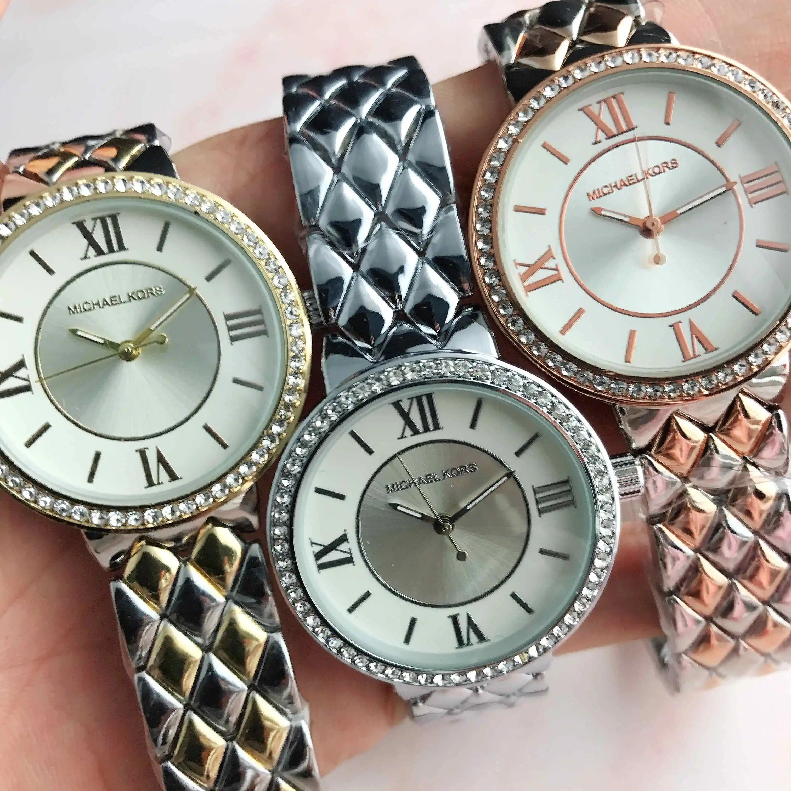 Michael Kors Women Fashion Diamond Inlaid Dial Quartz Watch Luxury Design Alloy Wristwatch Leisure Business Watch Ladies' Gift