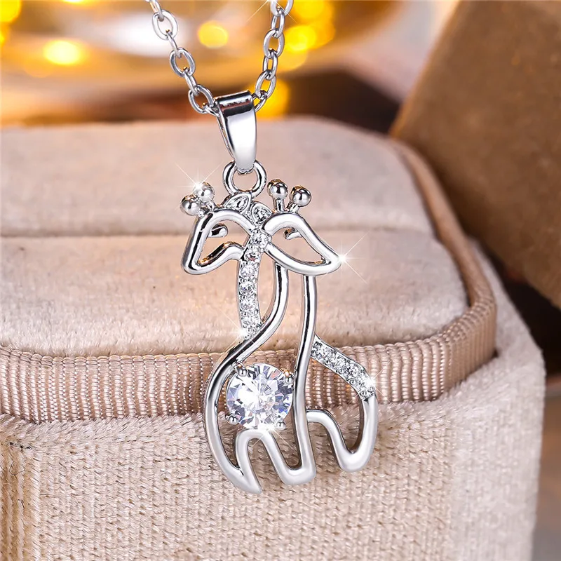 Cute Female Crystal Stone Giraffe Pendant Necklace Vintage Wedding Jewelry For Women Mother\'s Day Gift