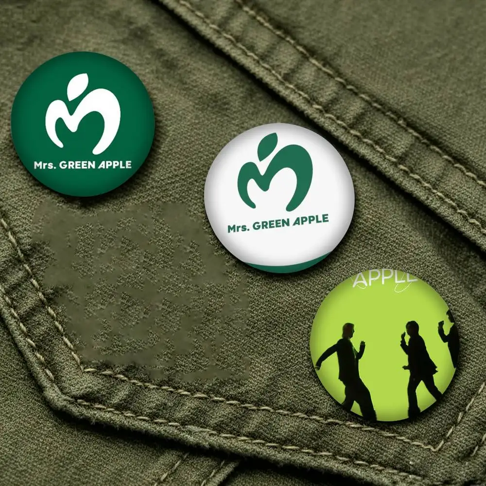 Mrs GREENs APPLE LOGO 25mm 32mm 44mm 58mm 75mm Brooches Badges Pins for Accessories Gift