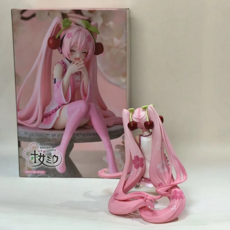 جديد أنيمي HATSUNE MIKU بانداي المعكرونة الضغط عمل أرقام سطح المكتب الحلي الطرفية هدايا الأطفال نموذج دمية الديكور