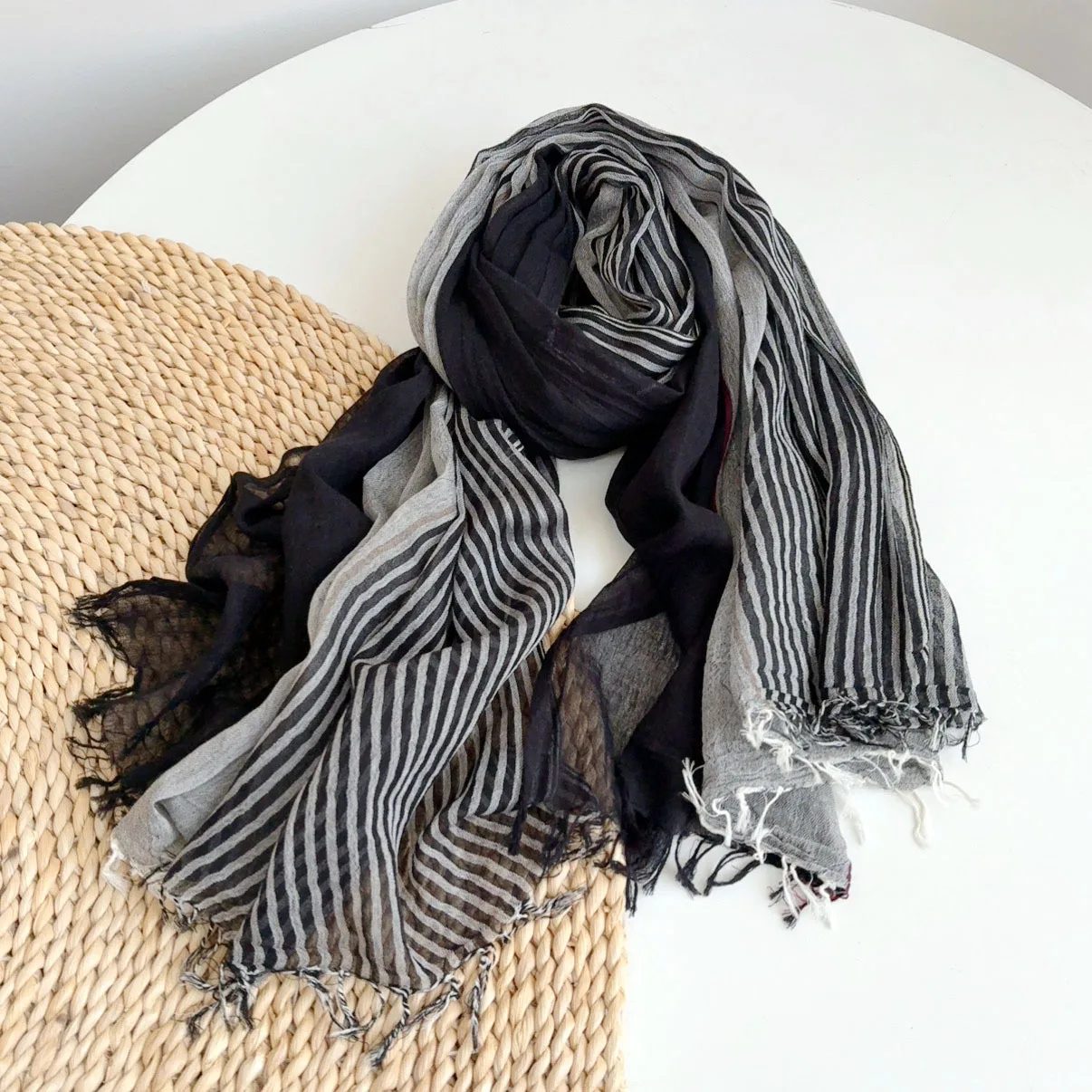 디자이너 브랜드 스트라이프 코튼 린넨 남성 스카프 가을 겨울 남성용 따뜻한 넥커치프 남성 액세서리 짧은 테슬 머플러