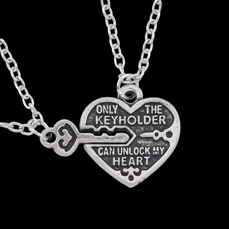 

Couple Necklace Vintage Key Hearts Pendant Carved Only The Keyholder Can Unlock My Heart Necklaces For Women Men Colar 2025