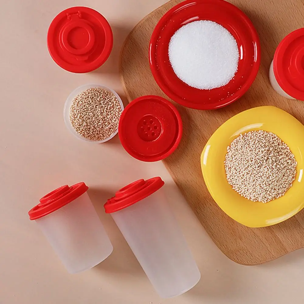 New Mini Salt and Pepper Spice Shaker Plastic Dustproof Seasoning Jar Insect-proof Spice Container Cocoa Powder Sprinkle