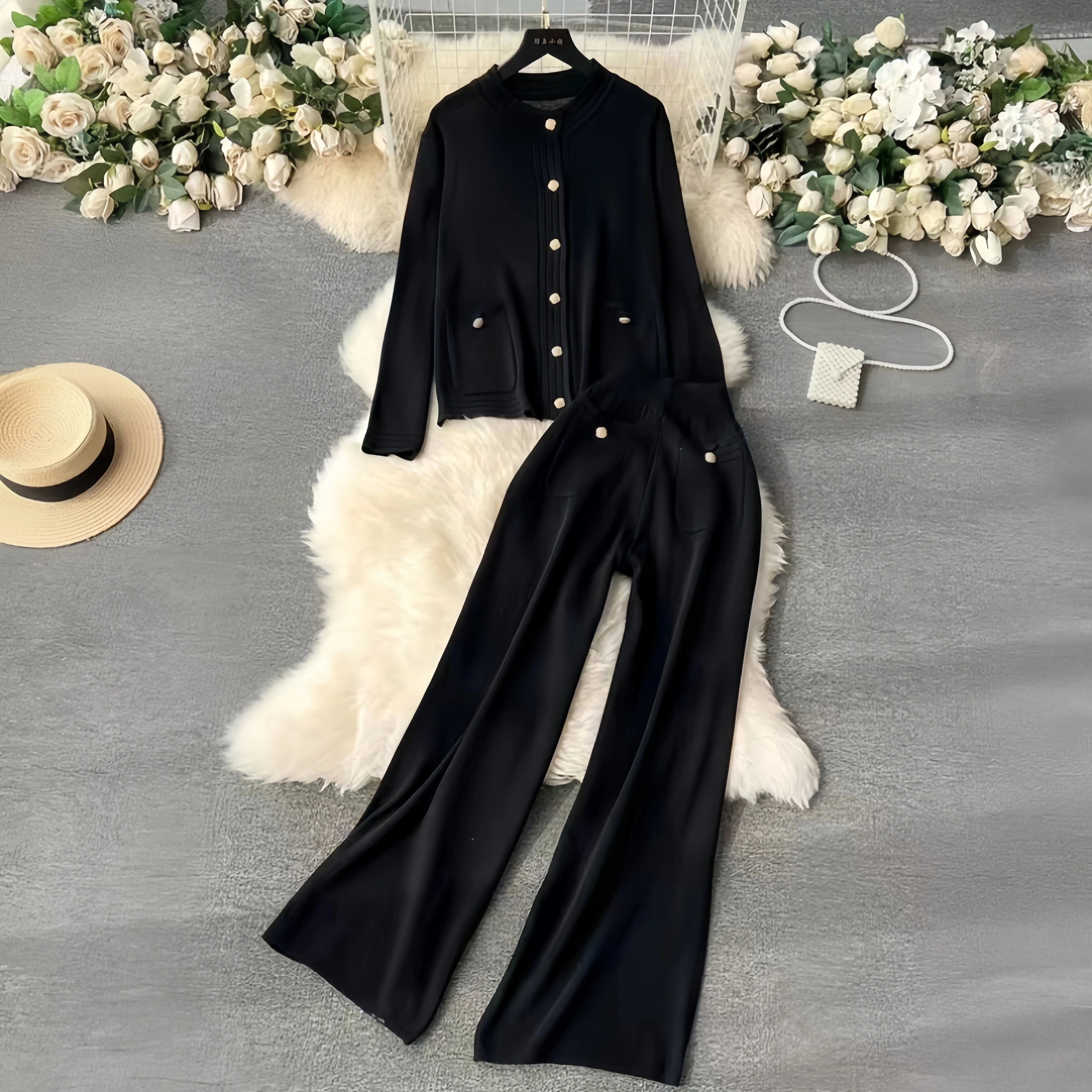 2024 New knit suit women\'s crew-neck single-breasted long-sleeved sweater pocket wide-leg pants fashion casual two-piece set