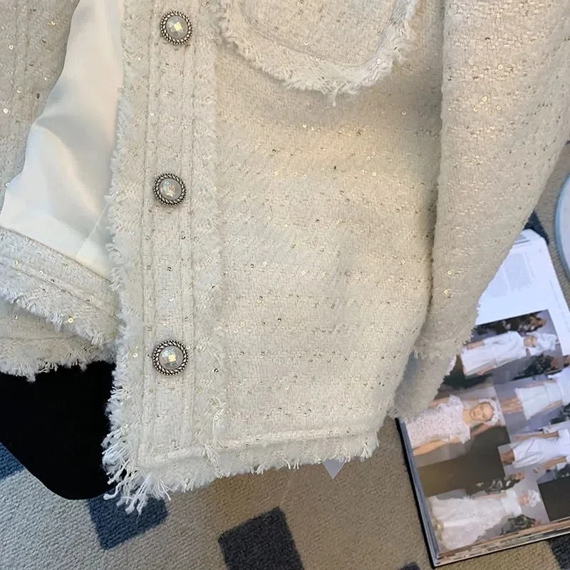 Korean Fashion White Tweed Short Jacket Women Vintage Single Breasted Tassle Shiny Luxury Coat Spring Fall Chic Lady Clothing