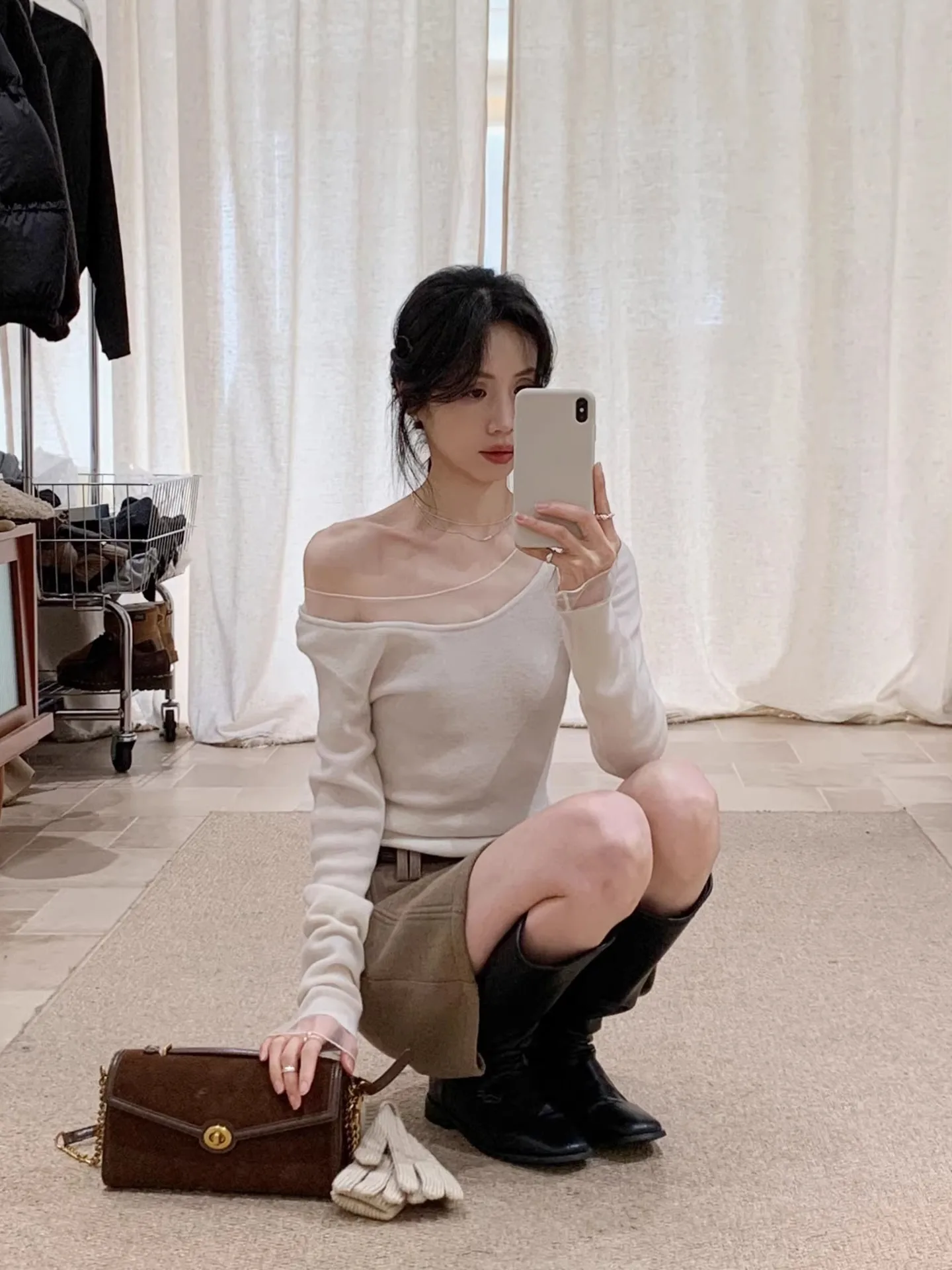 

Женский свитер BRIVIN из корейской шерсти, с косым вырезом на плече, вязаный, с кружевными вставками, облегающий, весенняя новинка