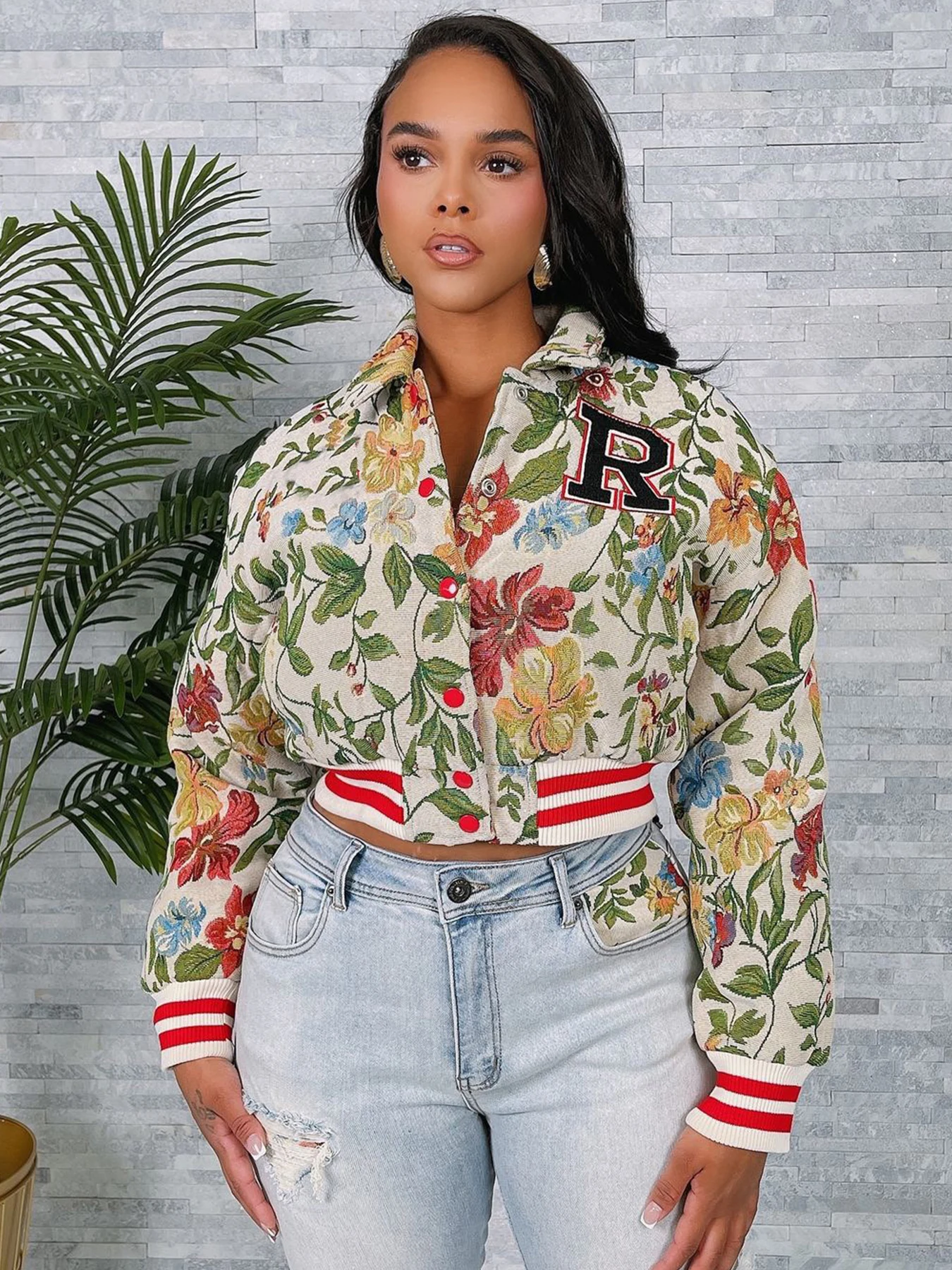 

New Women's Floral Print Long-Sleeved Lapel Short Jacket, Machine Washable, Suitable for Vacation and Leisure