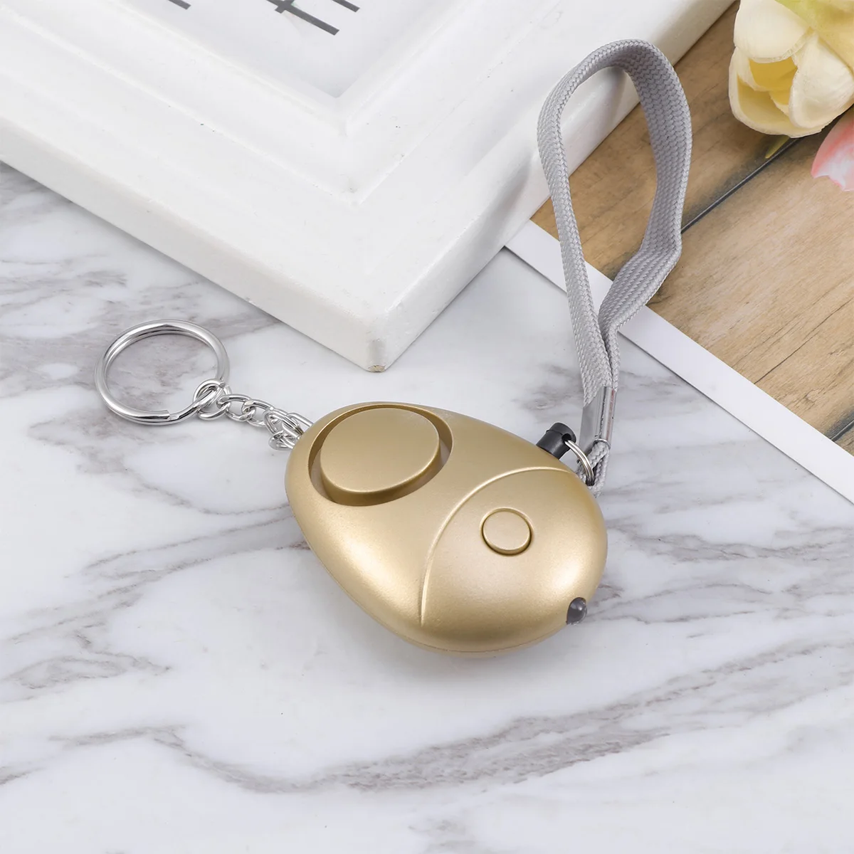 Personal Security Alarm Mini Portable Plastic Electronic Compound Material Powered 130db Emergency Alarm Keychain LED