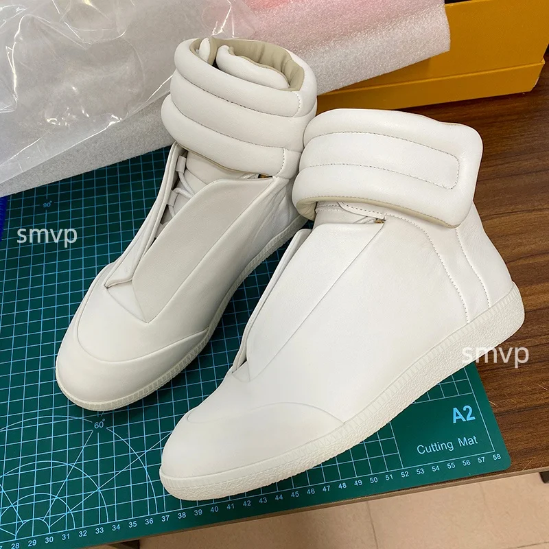 Fashion Genuin Magic Strap High Top Leather Boots Unisex Designer Future Sneakers Black Flat Ankle Casual Street Trainers