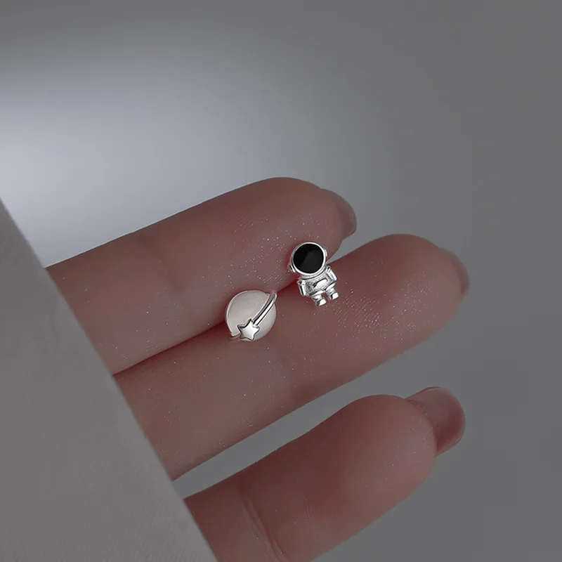 Simple Fashion Zircon Star Moon Mini Earrings