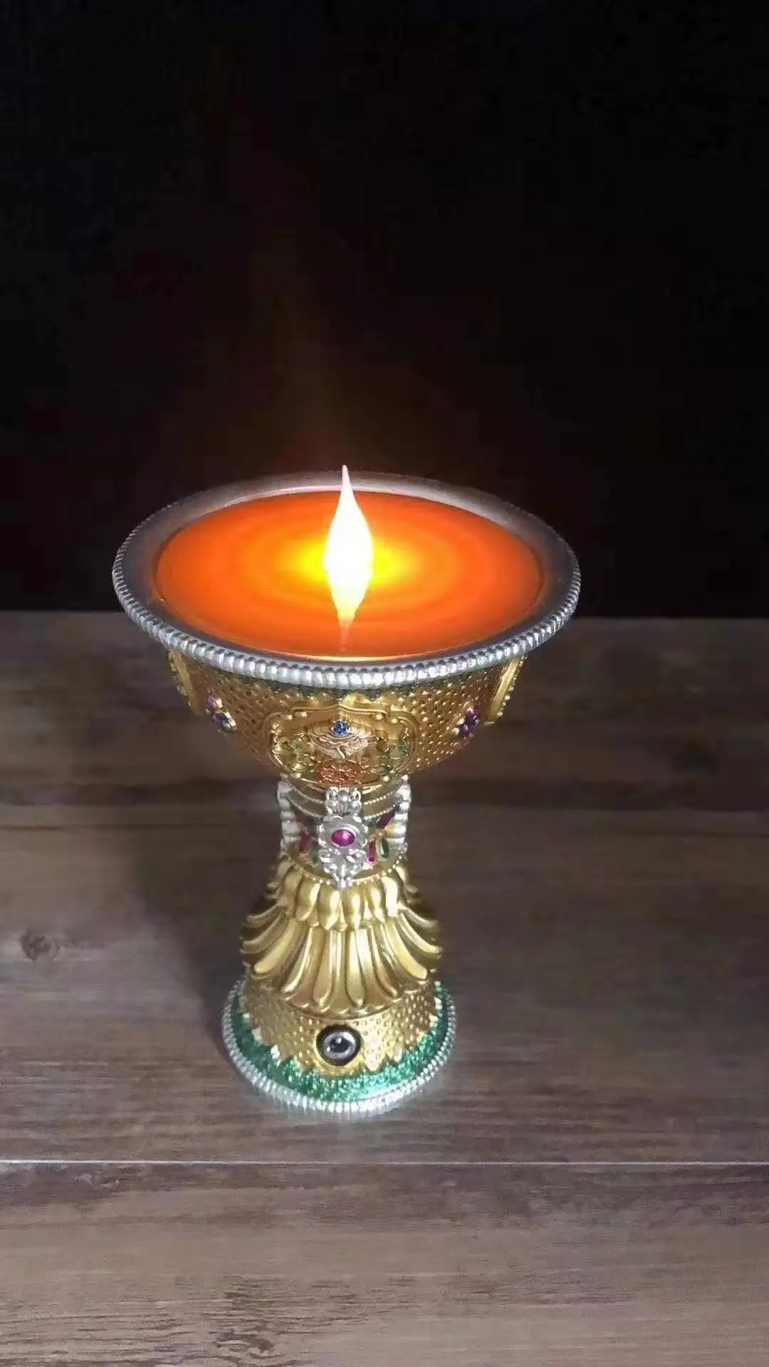 Resin Electric Thailand Butter Candle Lamp and Candlestick