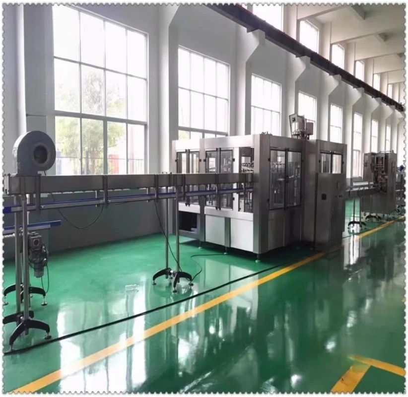 Automatic 3 in 1 PET Bottle 300ml-2000ml Non-Carbonated Drink Water Filling Machine Custom