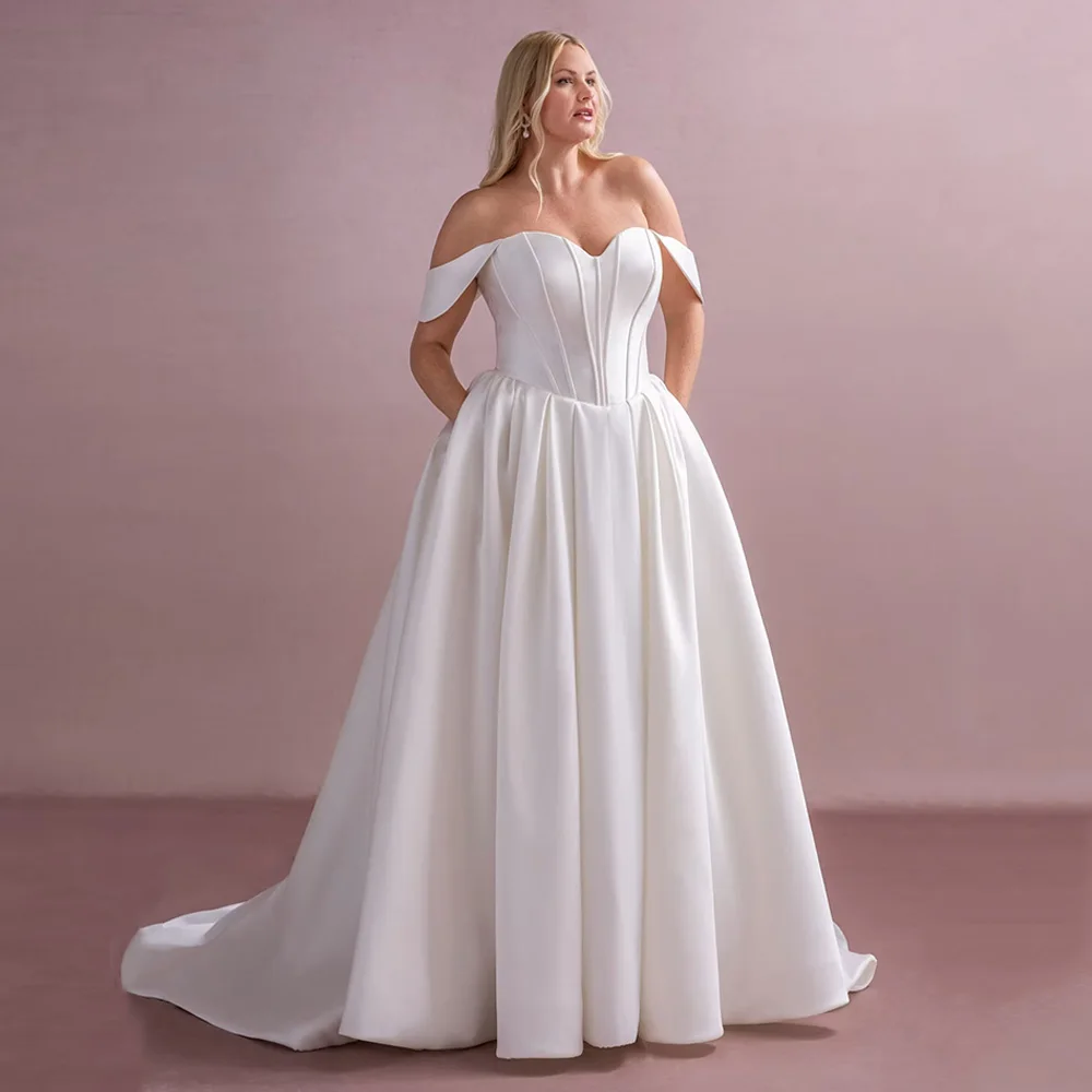 Abito da sposa moderno taglie forti Personalizzato con spalle scoperte Abito da sposa con corsetto a cuore Sweep Train Abiti da sposa