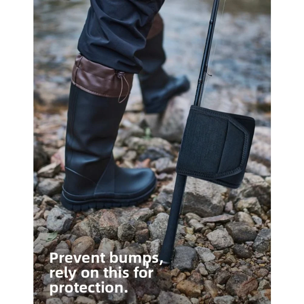 Shock-Absorbing Fishing Reel Storage Bag with Three-Layer Internal Structure Waterproof Coating and Secure Strap-Based Fastening