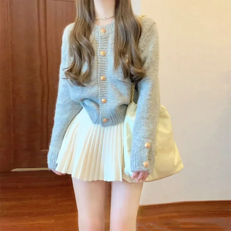 2024 Women's Soft Glutinous Lazy Sweater White Pleated Skirt Two-Piece Set